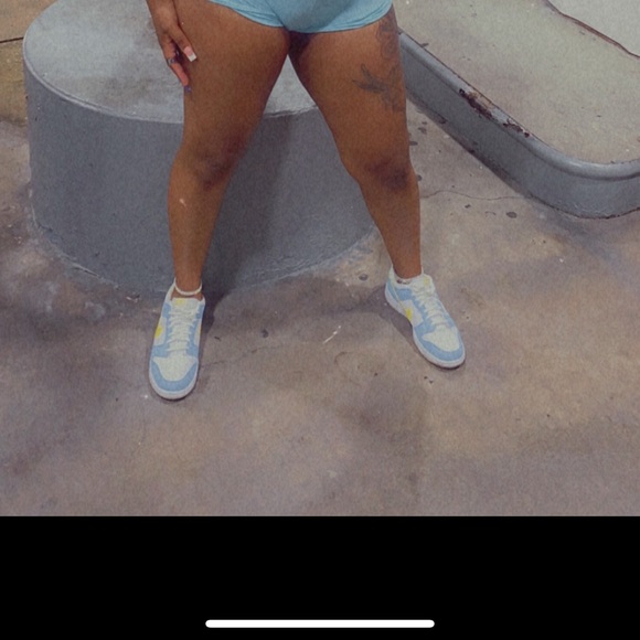 Nike Dunks - Picture 2 of 2